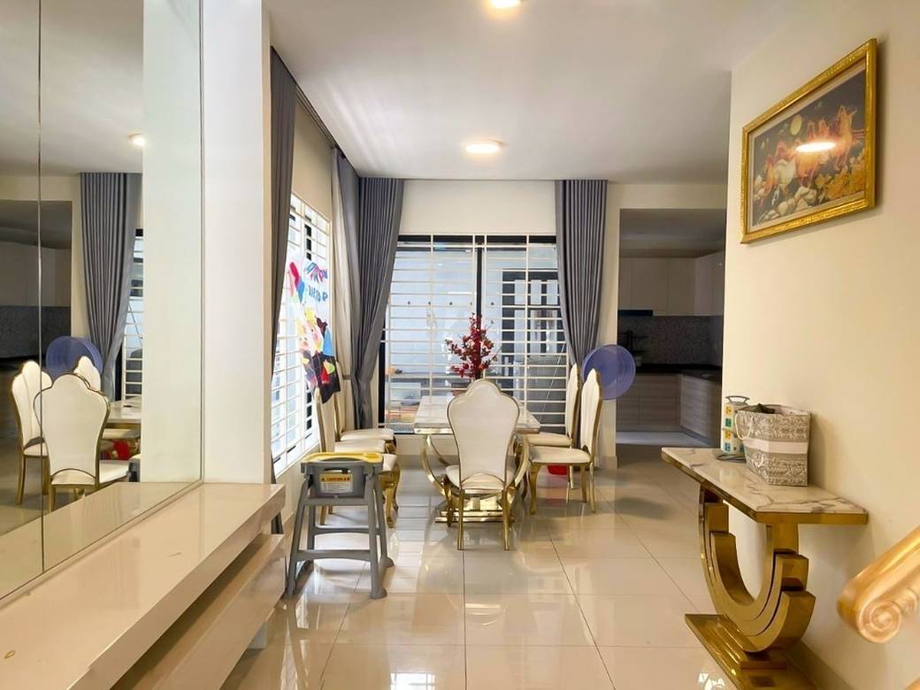 Borey Peng Huoth: The Star Platinum Eco Delta | Zařízeno Řadový dům For Sale & Rent