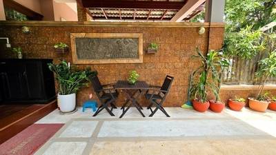 161平方米土地面积的双子别墅For Sale & Rent