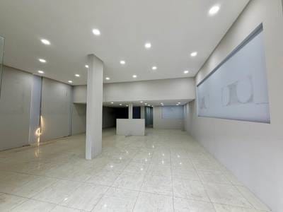 CommercialShophouse តម្លៃ $1,700
