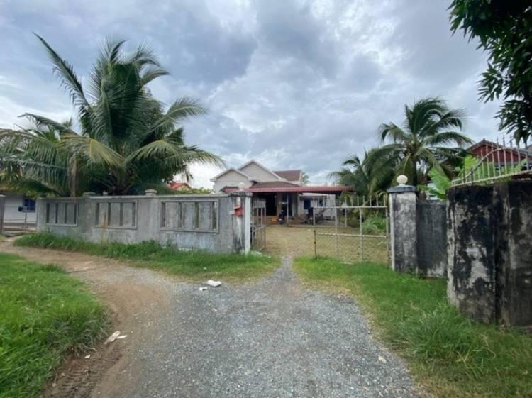 Kampong Kandal, Kampot的房子出售
