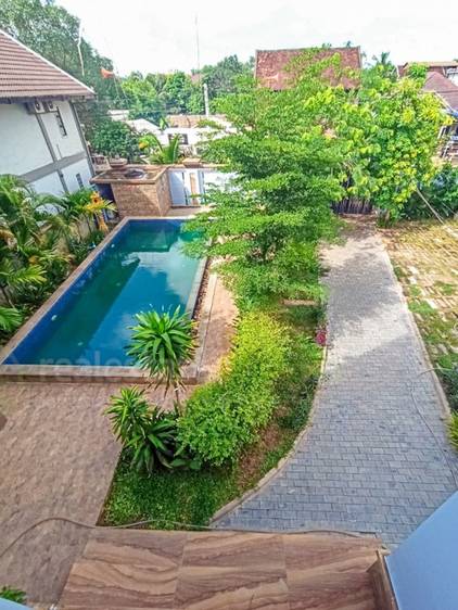 ផ្ទះល្វែង តម្លៃ $400