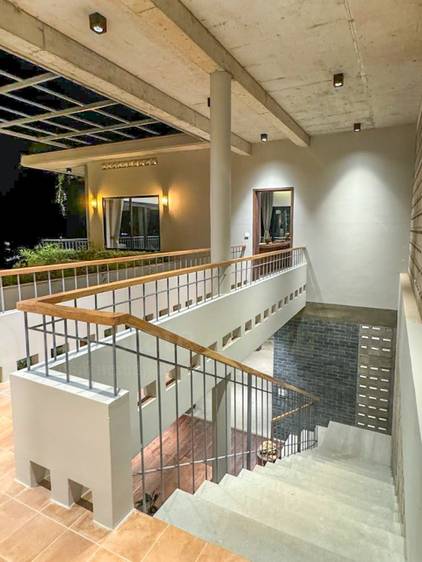 3 Bedrooms Vila Na prodej