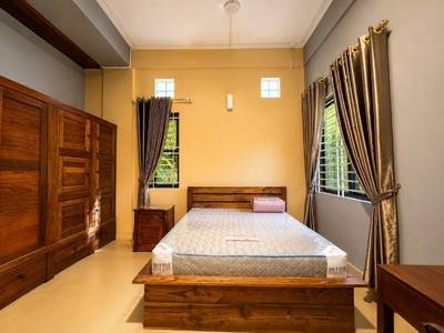 House and lot For Rent with 1 Parking Space