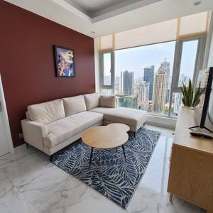 J Tower 2 Condominium | Zařízeno Condo Na prodej
