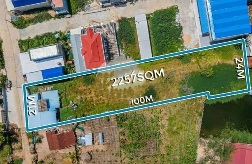 2,257 sqm Land Size Pozemky Na prodej