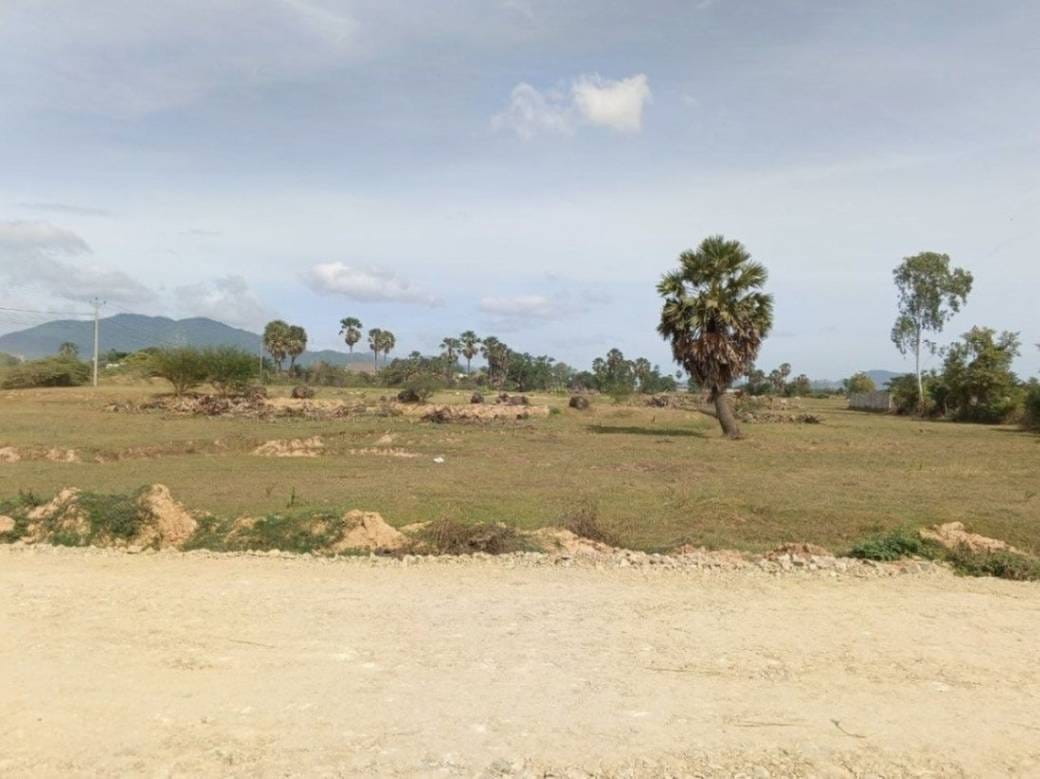 Lot Na prodej in Kong Pisei $120,000