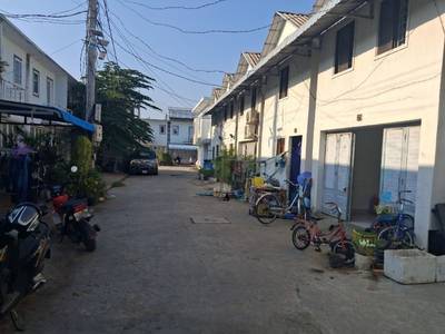 40 sqm Land Size Link House For Sale