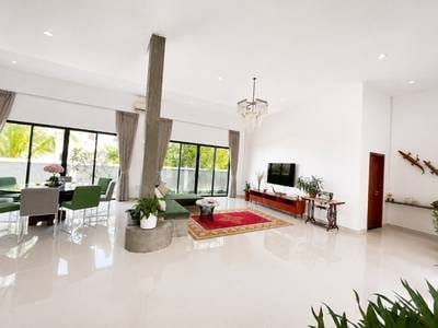 520平方米土地面积的House and lotFor Sale & Rent
