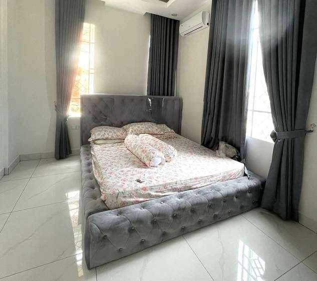 225.5 sqm Land Size Villa For Sale for $165,000