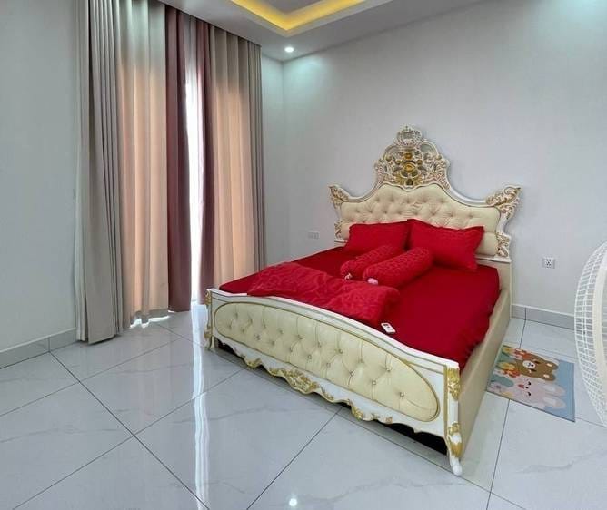 Ta Khmau Villa For Sale in Ta Khmau