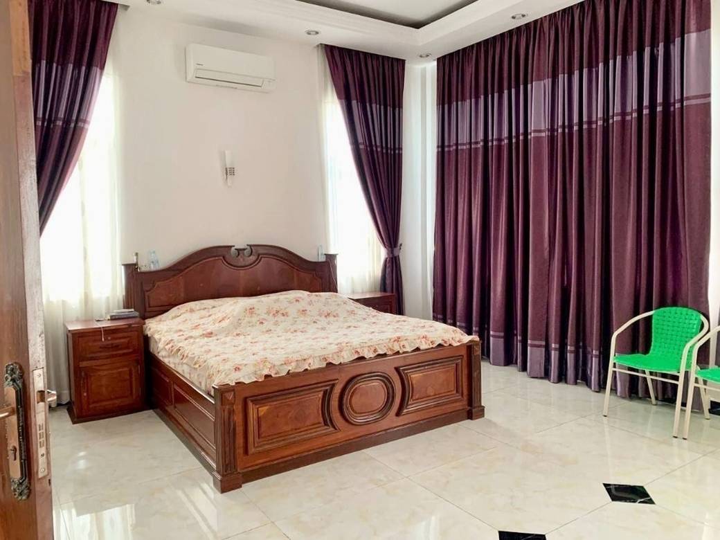 Dvojvila For Sale & Rent in Chroy Changvar $280,000