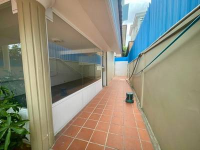 Villa For Rent in Boeung Kak 2, Toul Kork, Phnom Penh