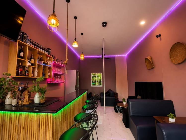 Business For Sale in Svay Dankum, Siem Reap