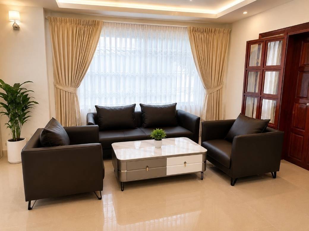 $2,800 Villa