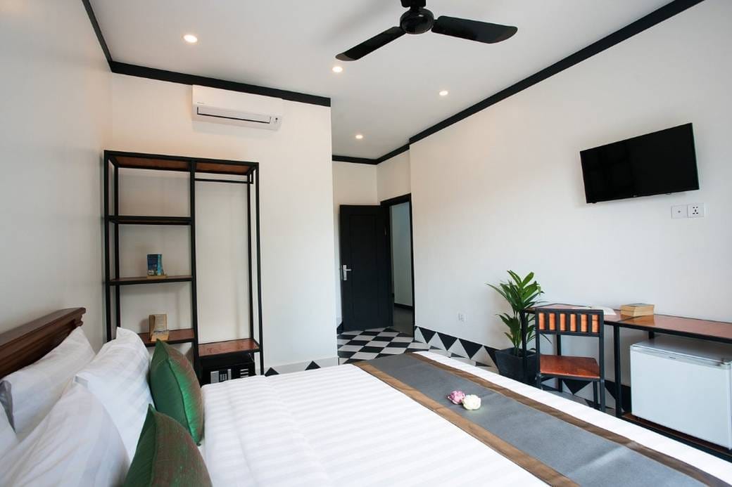 288 sqm Land Size Hotel Na prodej