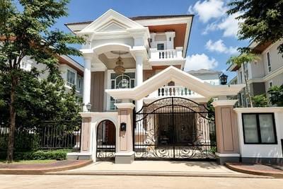 Borey Peng Huoth: The Star Platinum Eco Veranda | Willa Na wynajem z 5 sypialniami
