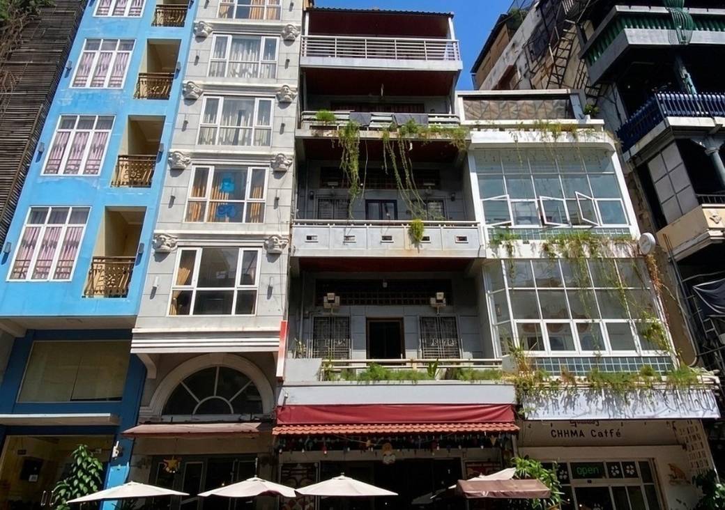 Guesthouse & Restaurant for Sale | Prime Daun Penh Location | $850,000