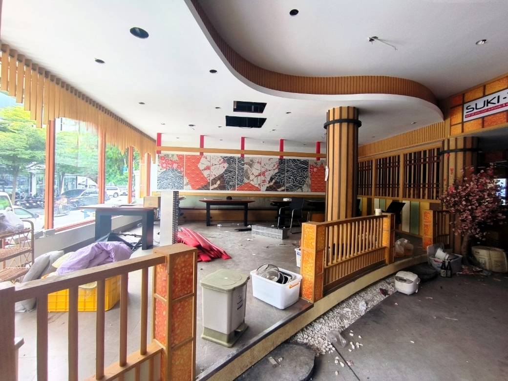 ร้านอาหาร For Sale & Rent ขนาดที่ดิน 476 ตร.ม.