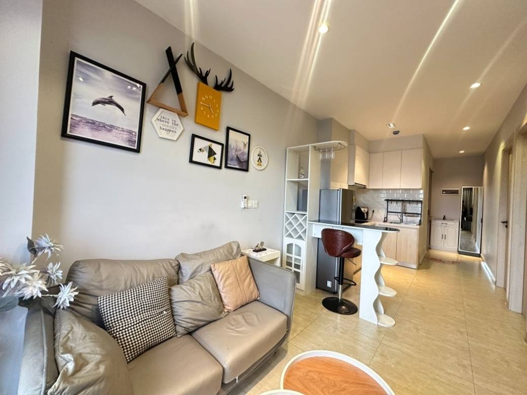 Time Square II | $550 Condo