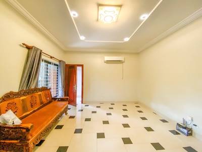 House and lot K pronájmu in Siem Reap $900
