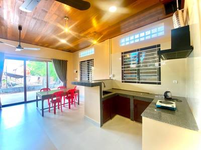 713 sqm Land Size House and lot For Rent