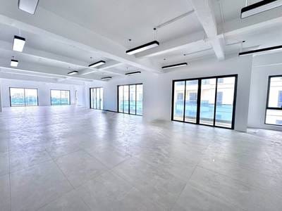 204.9 sqm Living Size Offices For Rent in Chbar Ampov