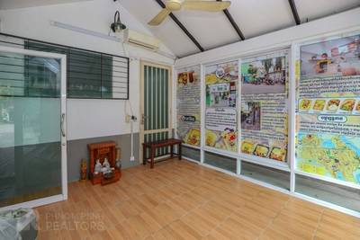 $1,500 CommercialShophouse