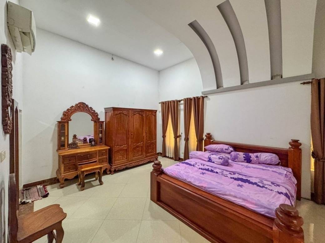 Chamkarmon House and lot Na wynajem w Toul Tum Poung 2 Chamkarmon $700
