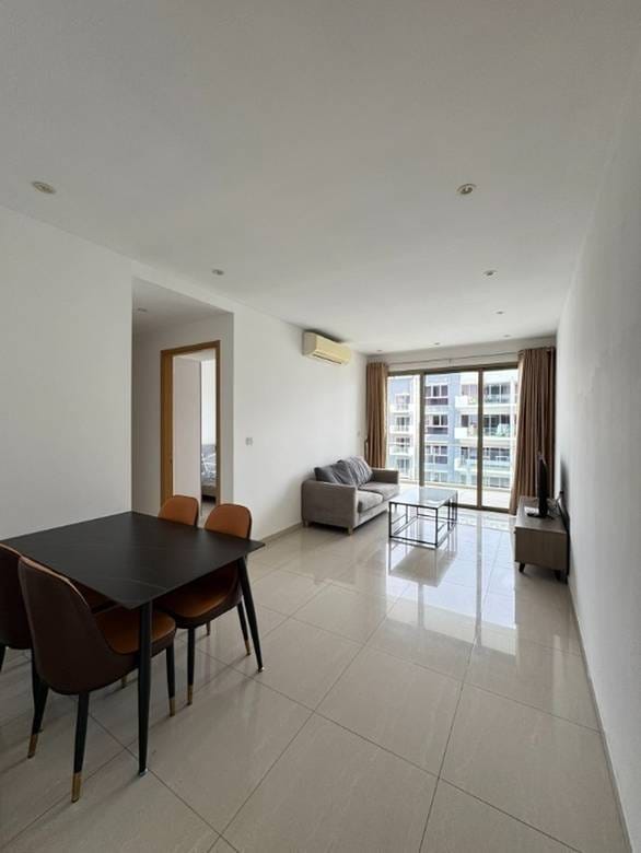 $1,000 Condo