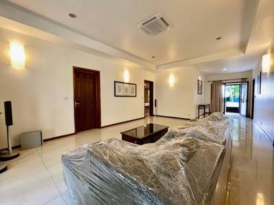 Apartment For Rent in Srah Chak, Daun Penh, Phnom Penh