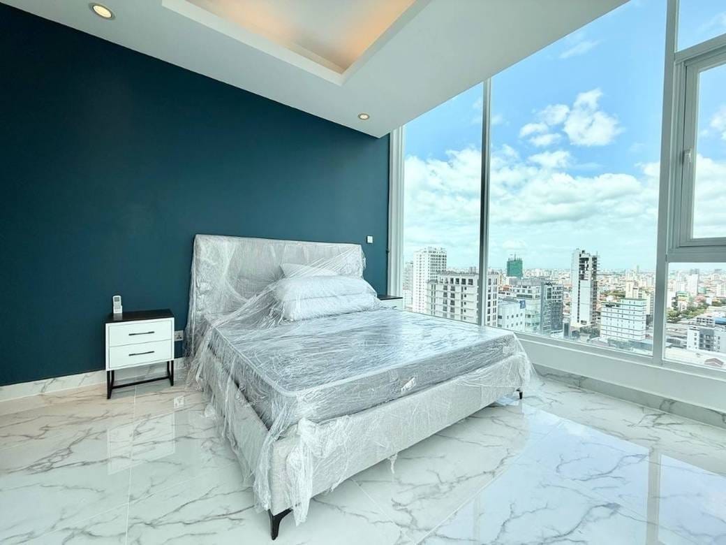 BKK 1, Boeng Keng Kang, Phnom Penh에 있는 콘도 For Sale & Rent