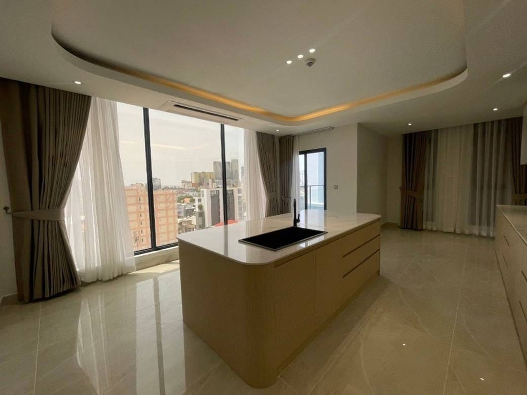 Penthouse For Rent in Boeng Reang, Daun Penh, Phnom Penh