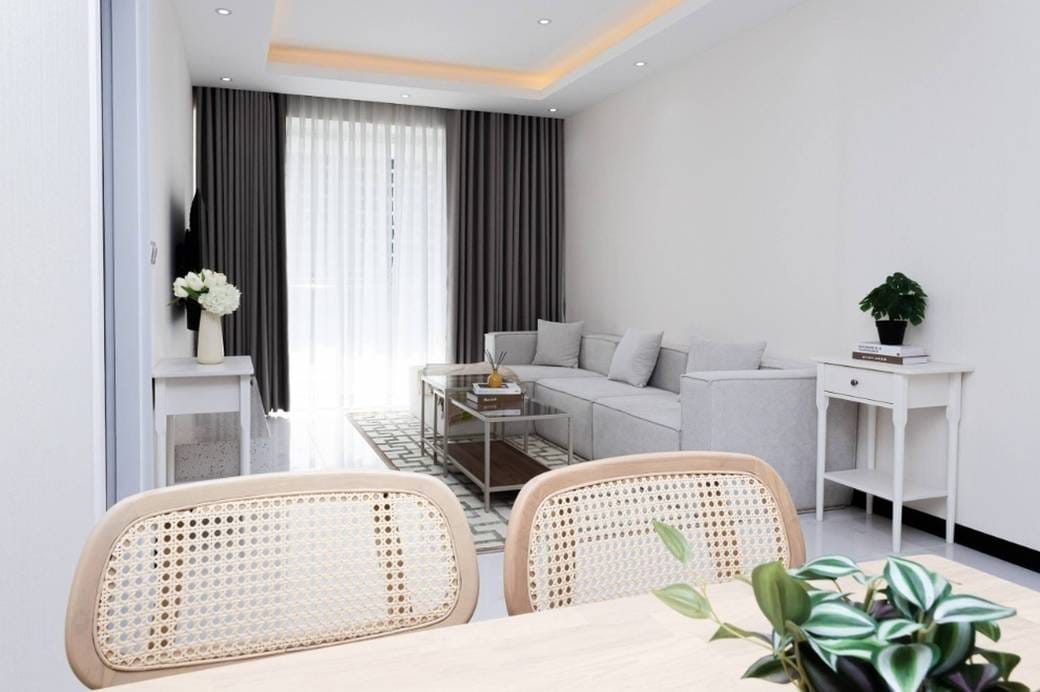 $1,300 Condo