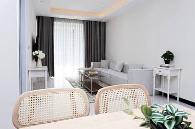 $1,300 Condo