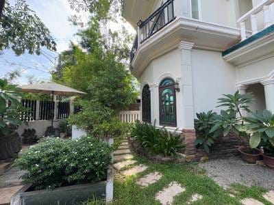 $900 Villa