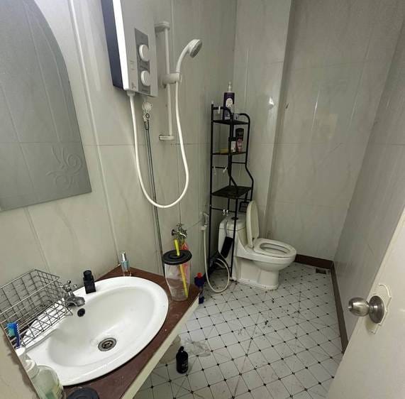 115 sqm Land Size Shophouse K pronájmu for $550