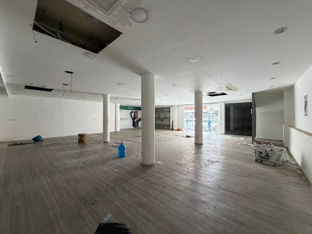 459 sqm Land Size Building For Rent