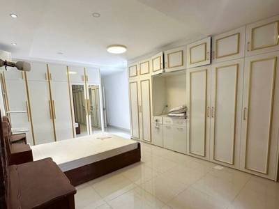 Phnom Penh Park | Shophouse For Sale in Preaek Lieb, Chroy Changvar, Phnom Penh