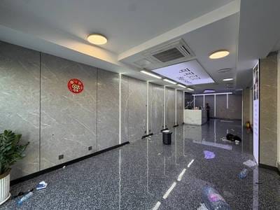 121 sqm Living Size Shophouse K pronájmu in Chamkarmon