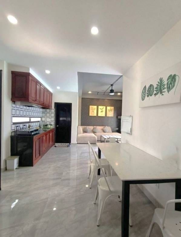 1卧室套房出租，价格$400