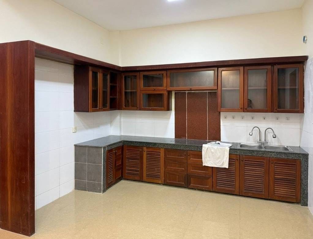 Borey Peng Huoth: The Star Platinum Athina | Maison en rangée Meublé À louer