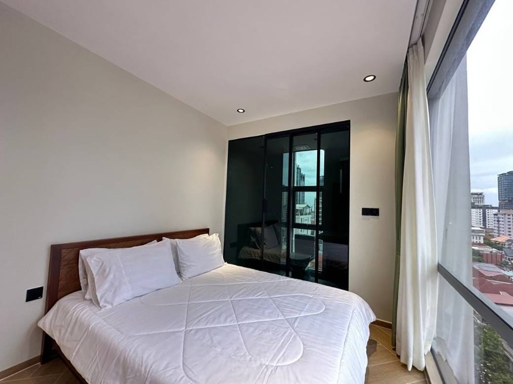 Time Square 306 | $148,000 のマンション