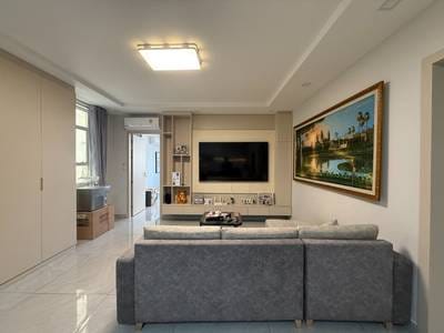 98.85 sqm Living Size Condo Na prodej in Chroy Changvar