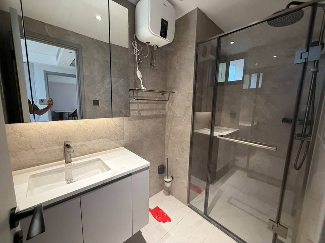La Vista One | Condo Na prodej in Chroy Changvar $220,000