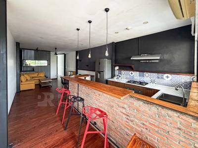 115 sqm Land Size Смежный дом Для Аренды