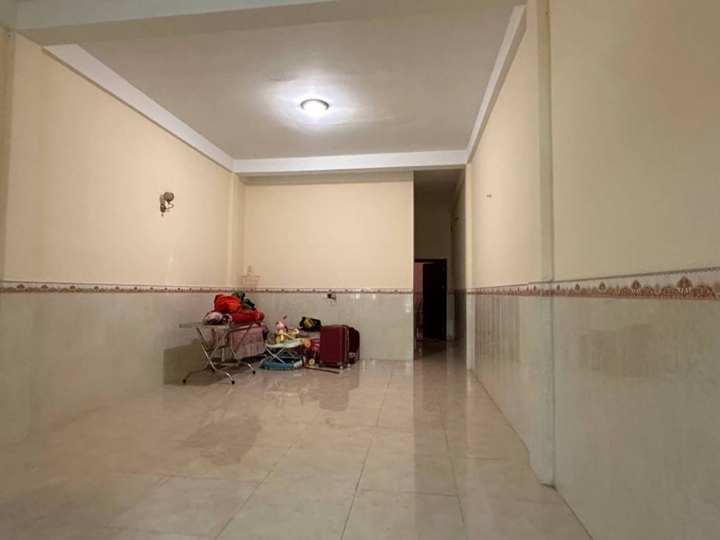 House and lot À vendre de 67.2 m² de terrain