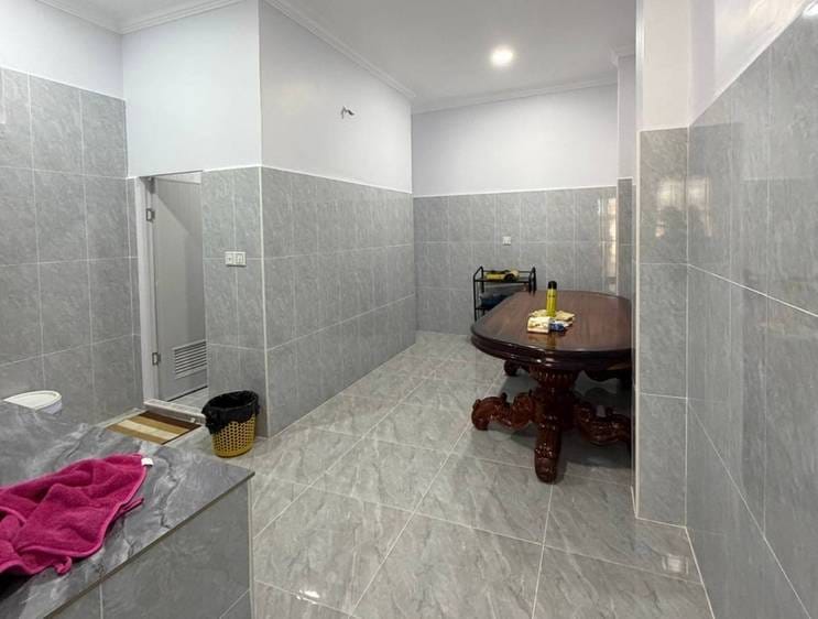 House and lot For Rent in Srah Chak, Daun Penh, Phnom Penh