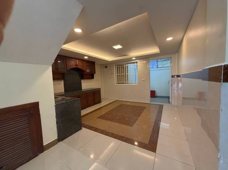 ផ្ទះ សំរាប់ជួល នៅ Russey Keo, Phnom Penh