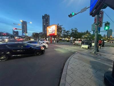 210平方米土地面积的CommercialShophouse出租