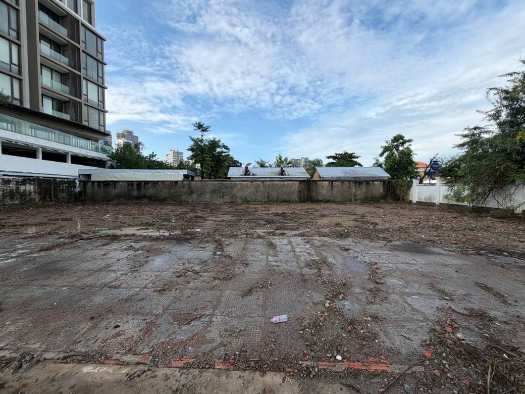 Działka Na wynajem o powierzchni działki 1,300 m²